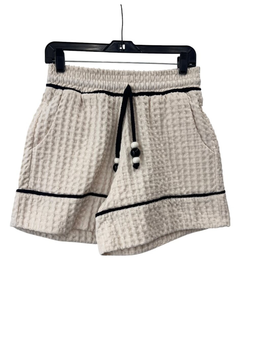 NWT Wasabi Ivory Off White Textured Virginia Shorts size Medium